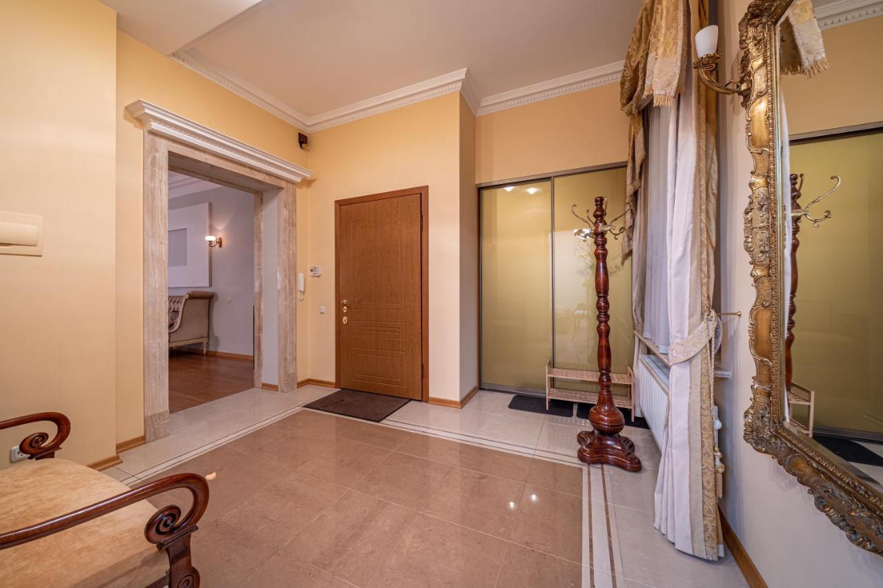 Pulkveza Brieza 7 Street Two Bedroom Huoneisto
